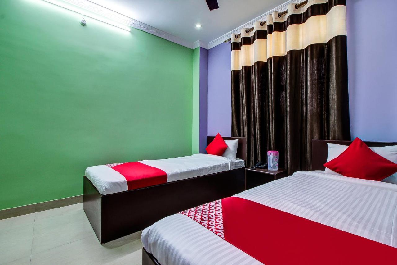 Oyo 13927 Green View Guest House Dispur Kültér fotó
